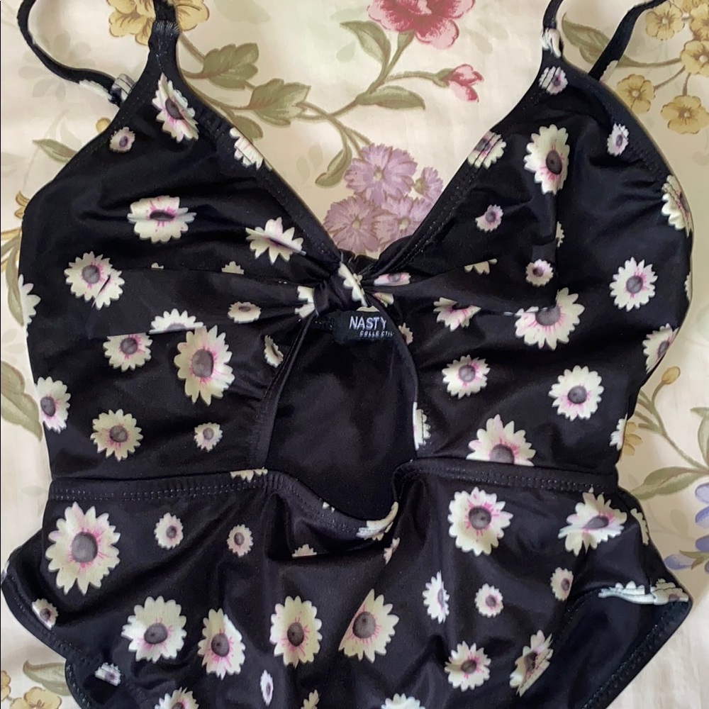 Nasty Gal Black and White Floral Bodysuit